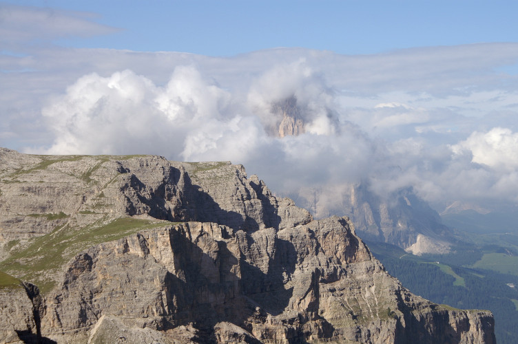 Mountains in the cloud Mountains in the cloud