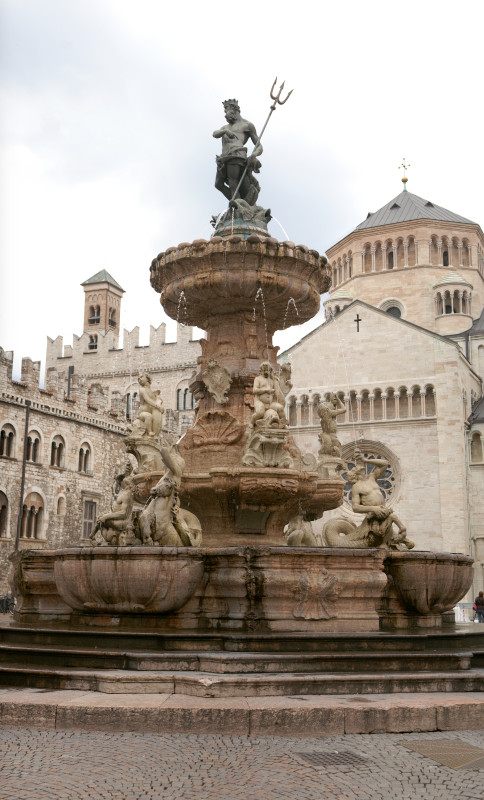 The fountain in the cathedral square The fountain in the cathedral square